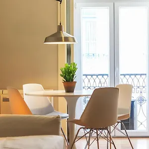 Modern Chiado By Homing Apartamento