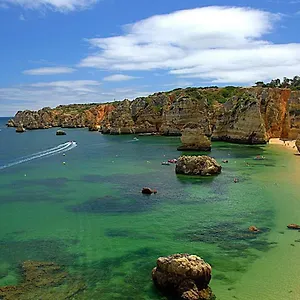 https://dana-guesthouse.hotelaalgarve.com